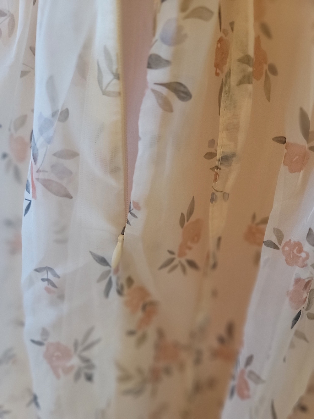 NWT Ava Gowns Cottage Core Dreams Floral Puff-Sleeve Maxi Dress 4 Photo Shoot - Picture 9 of 10